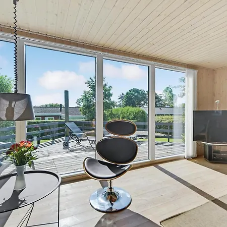 3 Bedroom Awesome In Bjert *